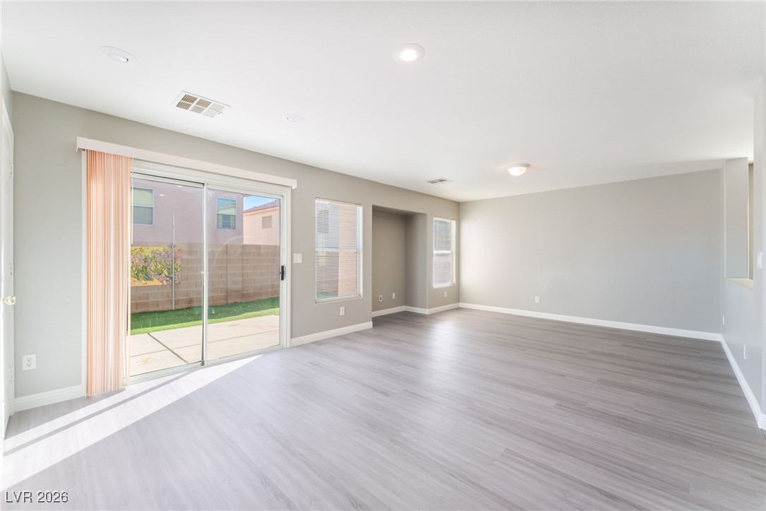 3970 Coyote Ridge Court Las Vegas, NV 89129 - Photo 10 of 32