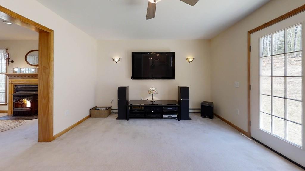 30 Roberts Road Dudley, MA 01571 - Photo 17 of 33 Gallery Image 17