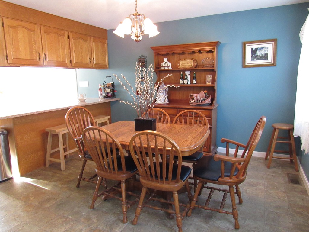 25 Jefferson Road Dracut, MA 01826 - Photo 13 of 28 Gallery Image 13