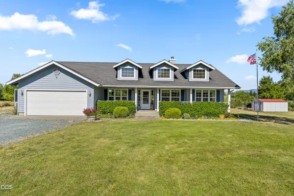 $579,000 | 846 Schroeder Lane, Grants Pass, OR 97527