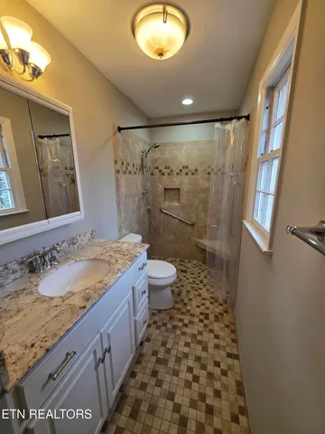 $395,000 | 115 Morgan Road, Oak Ridge, TN 37830