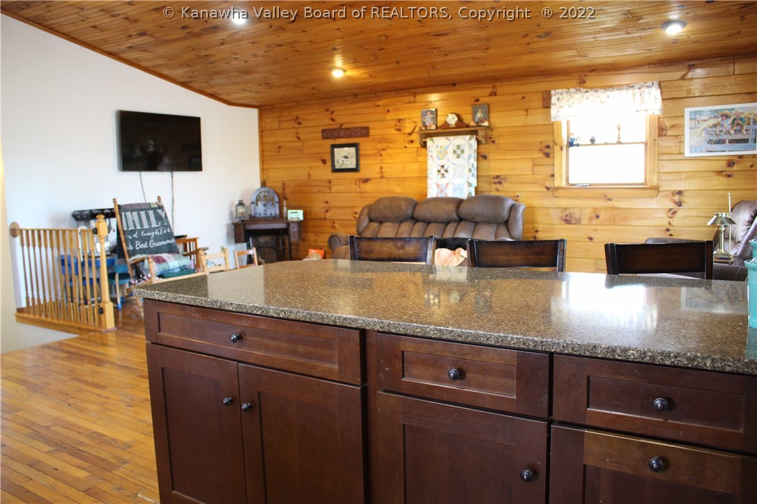466 Dunlavey Ridge Road Fraziers Bottom, WV 25082 - Photo 5 of 32 Gallery Image 5