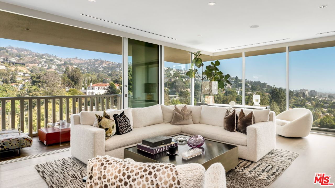 9255 Doheny Rd, Unit 1205, West Hollywood, CA 90069