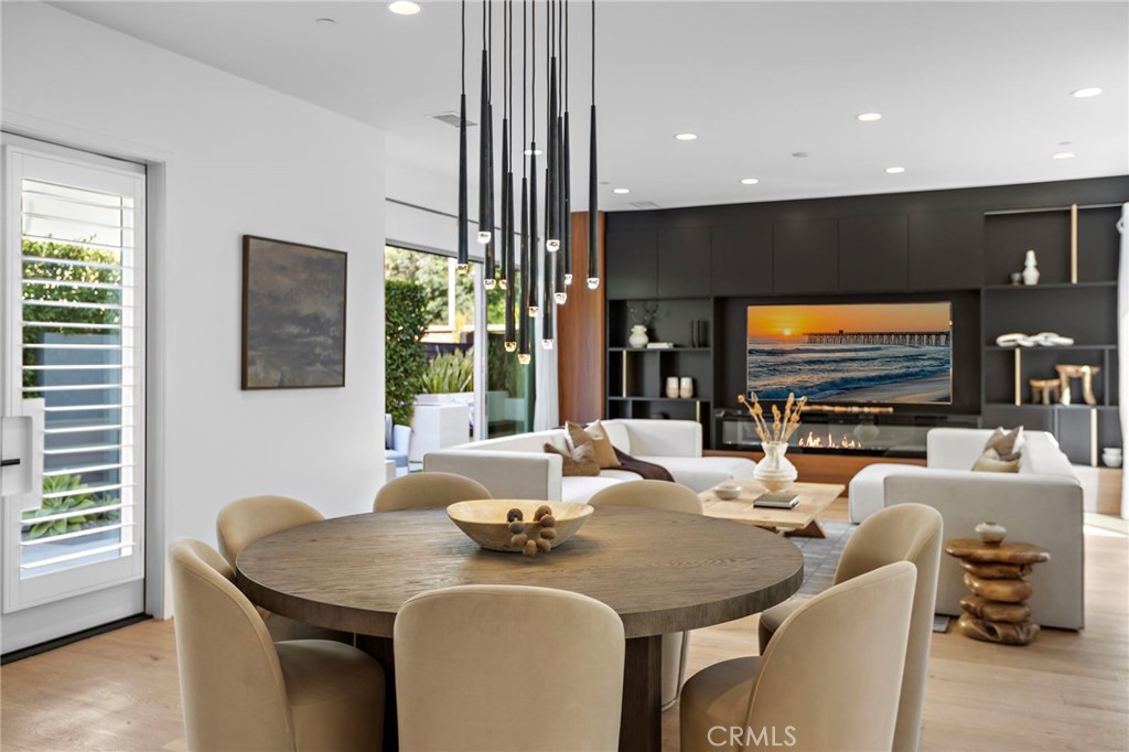 51 Fenway Irvine, CA 92620 - Photo 3 of 49
