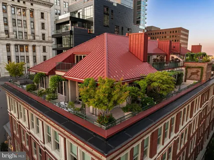 $4,500,000 | 227 South 6th Street, Unit PHW, Philadelphia, PA 19106