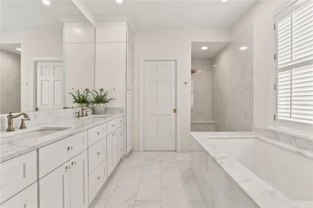 $3,800 | 401 Elmeer Avenue, Metairie, LA 70005