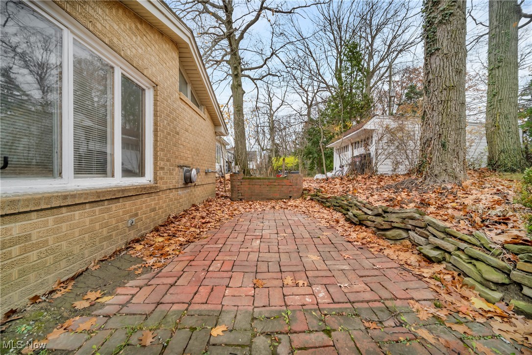 1605 Laclede Road Cleveland, OH 44121 - Photo 40 of 40 View of patio