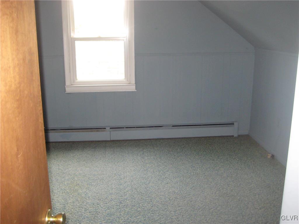3021 Cornwall Road Bethlehem, PA 18017 - Photo 10 of 20 Gallery Image 10