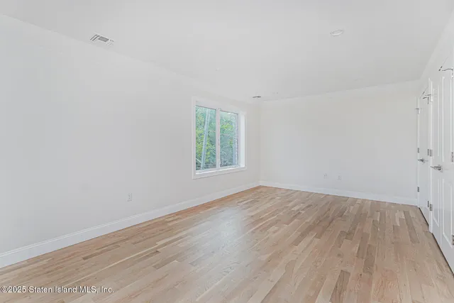 $1,480,000 | 670 Arden Avenue | Annadale