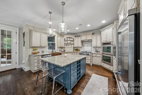 $1,265,000 | 4001 Ainsdale Drive, Matthews, NC 28104