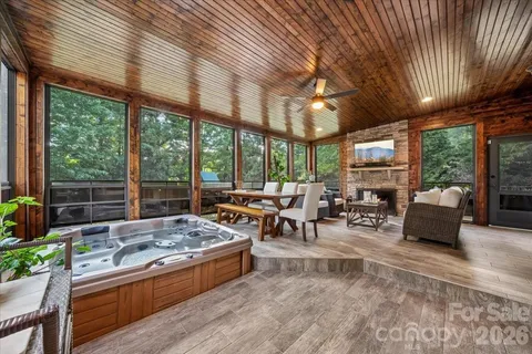 $1,265,000 | 4001 Ainsdale Drive, Matthews, NC 28104