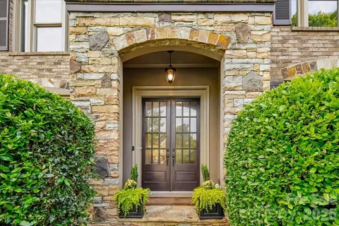 $1,265,000 | 4001 Ainsdale Drive, Matthews, NC 28104