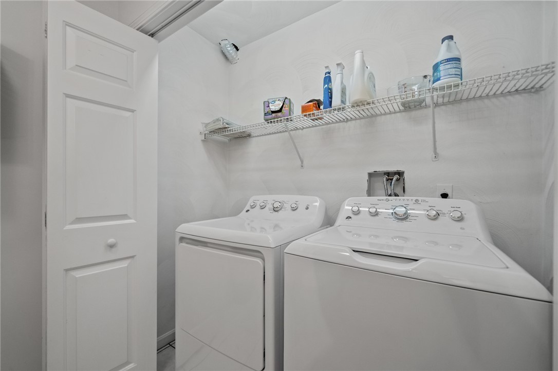40 Conanicus Road Narragansett, RI 02882 - Photo 45 of 49 Downstairs