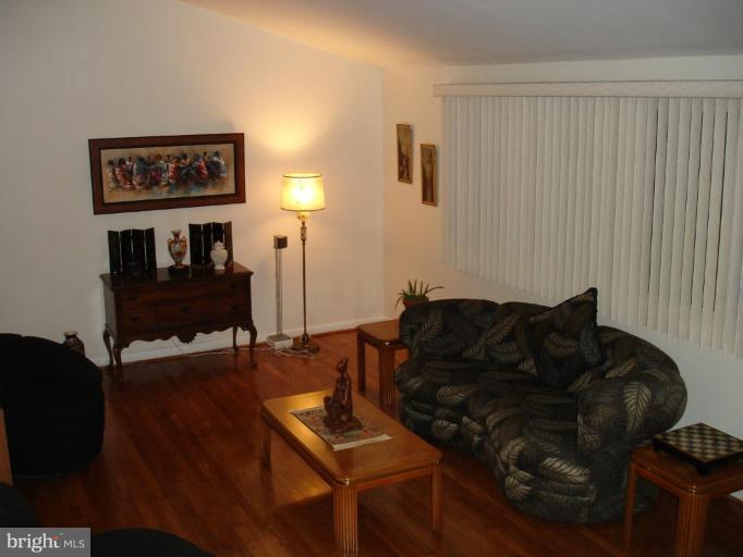 11221 Bybee Court Silver Spring, MD 20902 - Photo 20 of 30 Living Room #2