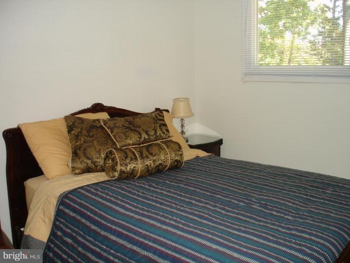 11221 Bybee Court Silver Spring, MD 20902 - Photo 7 of 30 Bedroom #1