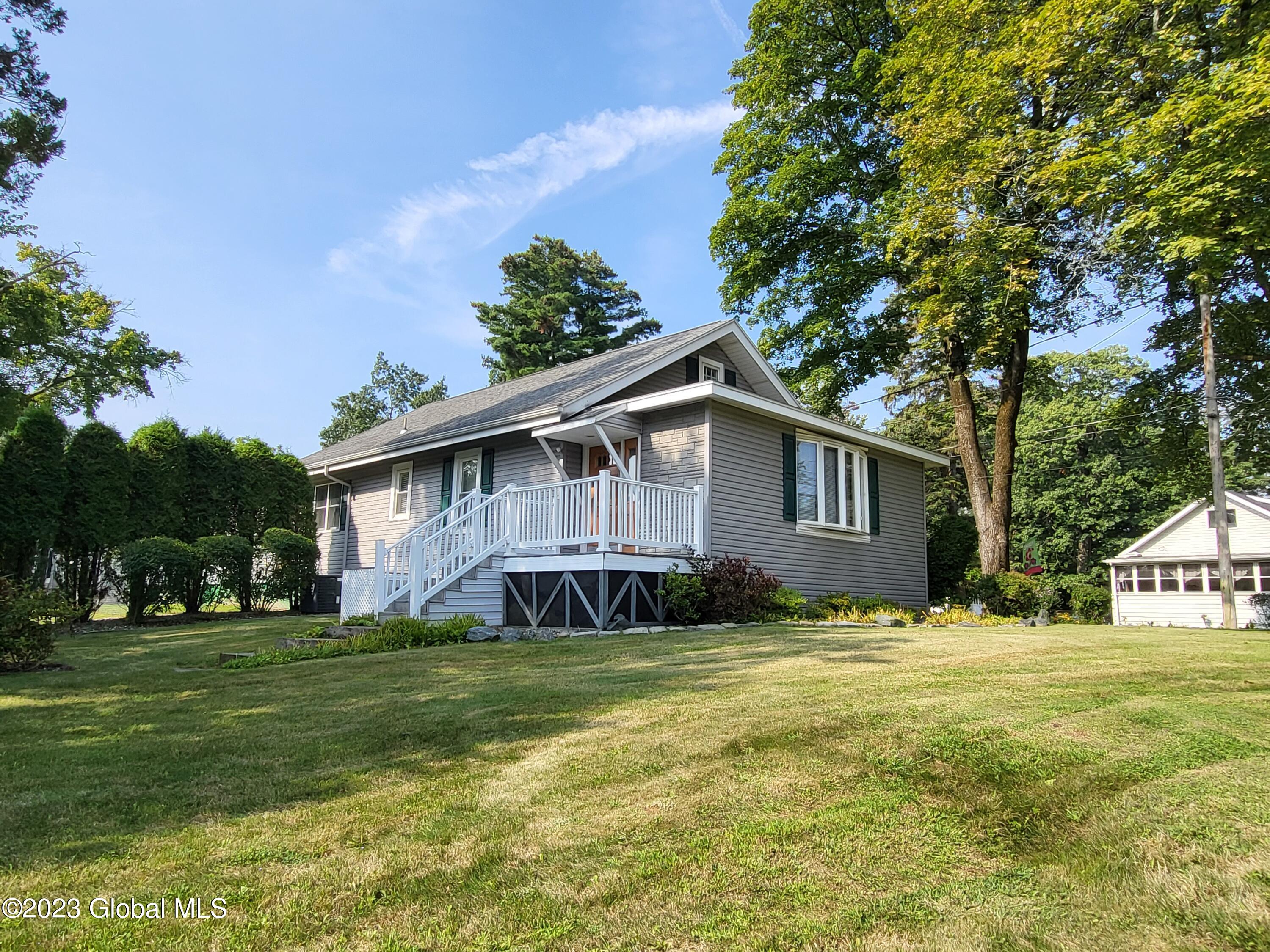 284 Watervliet Shaker Road Colonie, NY 12189 - Photo 3 of 50 20230905_100813