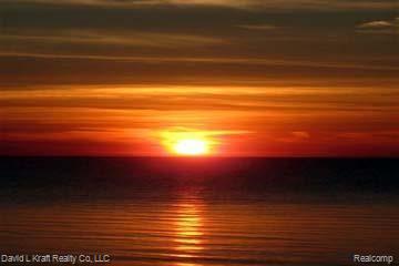 4222 Port Austin Road Caseville, MI 48725 - Photo 13 of 13 4222PtAustinSunset.jpg