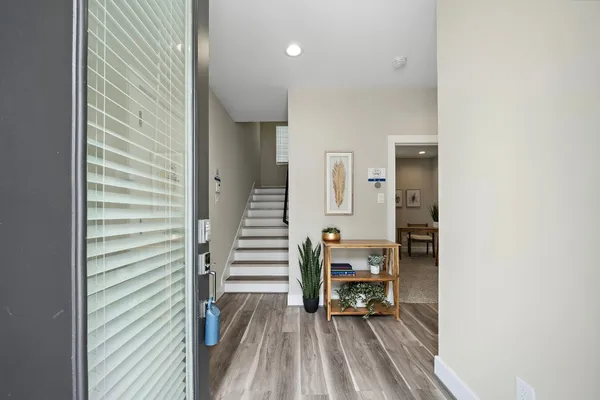 $2,299 | 2623 Huntington Creek Lane, Houston, TX 77093