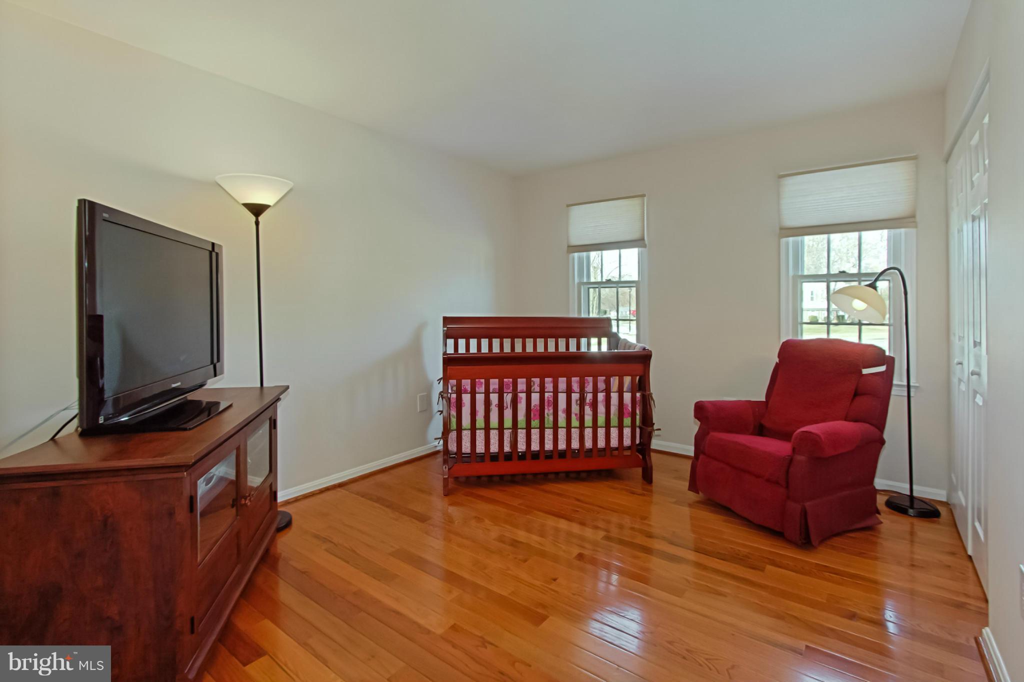 8009 West Point Drive Springfield, VA 22153 - Photo 11 of 21 Bedroom