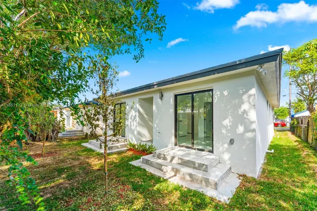 $3,500 | 1556 Northwest 68th Terrace, Miami, FL 33147