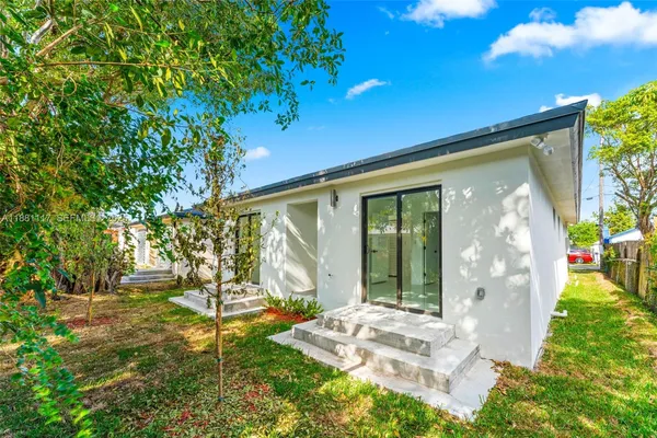 $3,500 | 1556 Northwest 68th Terrace, Miami, FL 33147