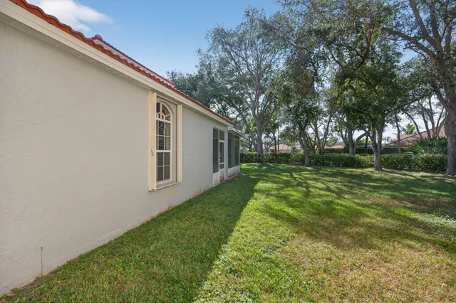 $4,000 | 7004 Galleon Cove Circle, Riviera Beach, FL 33418