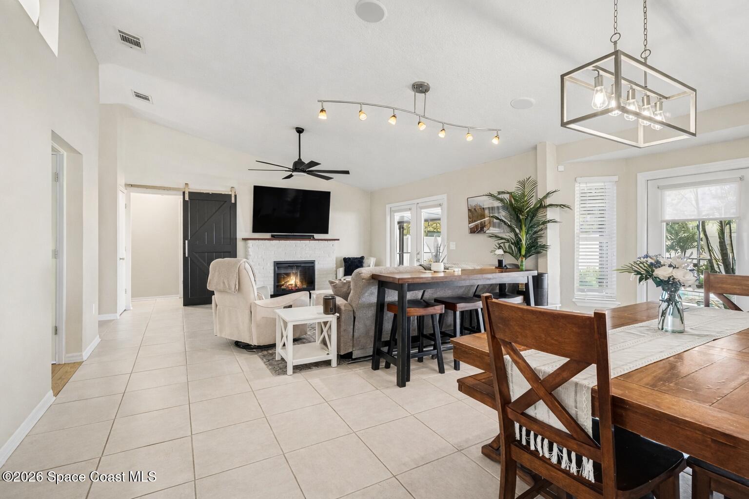 1530 Spring Ridge Circle Winter Garden, FL 34787 - Photo 3 of 24 Living Room