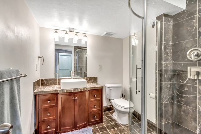 7074 South Rialto Way West Jordan, UT 84081 - Photo 21 of 31