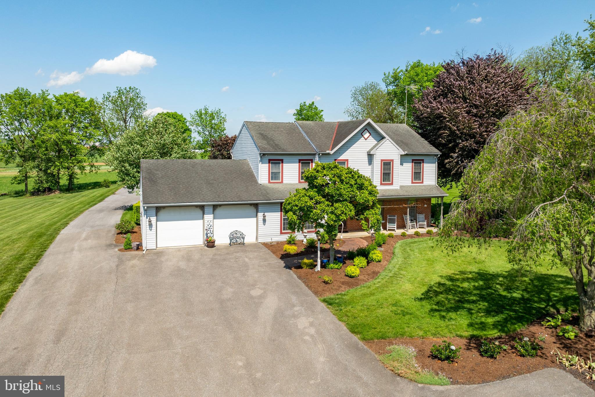 2363 Stumptown Road Lancaster, PA 17602 - Photo 3 of 91 Gallery Image 3