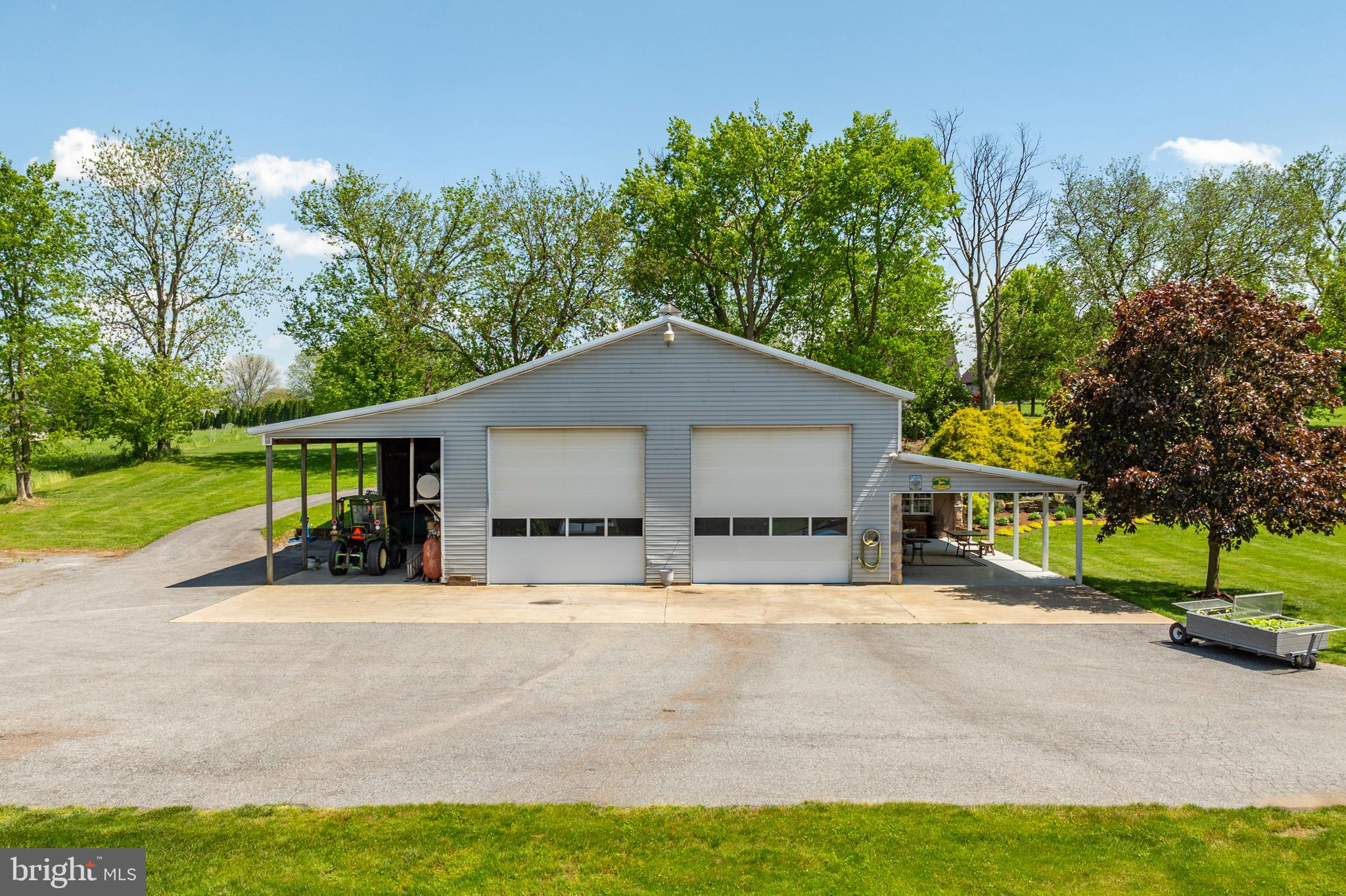 2363 Stumptown Road Lancaster, PA 17602 - Photo 7 of 91 Gallery Image 7