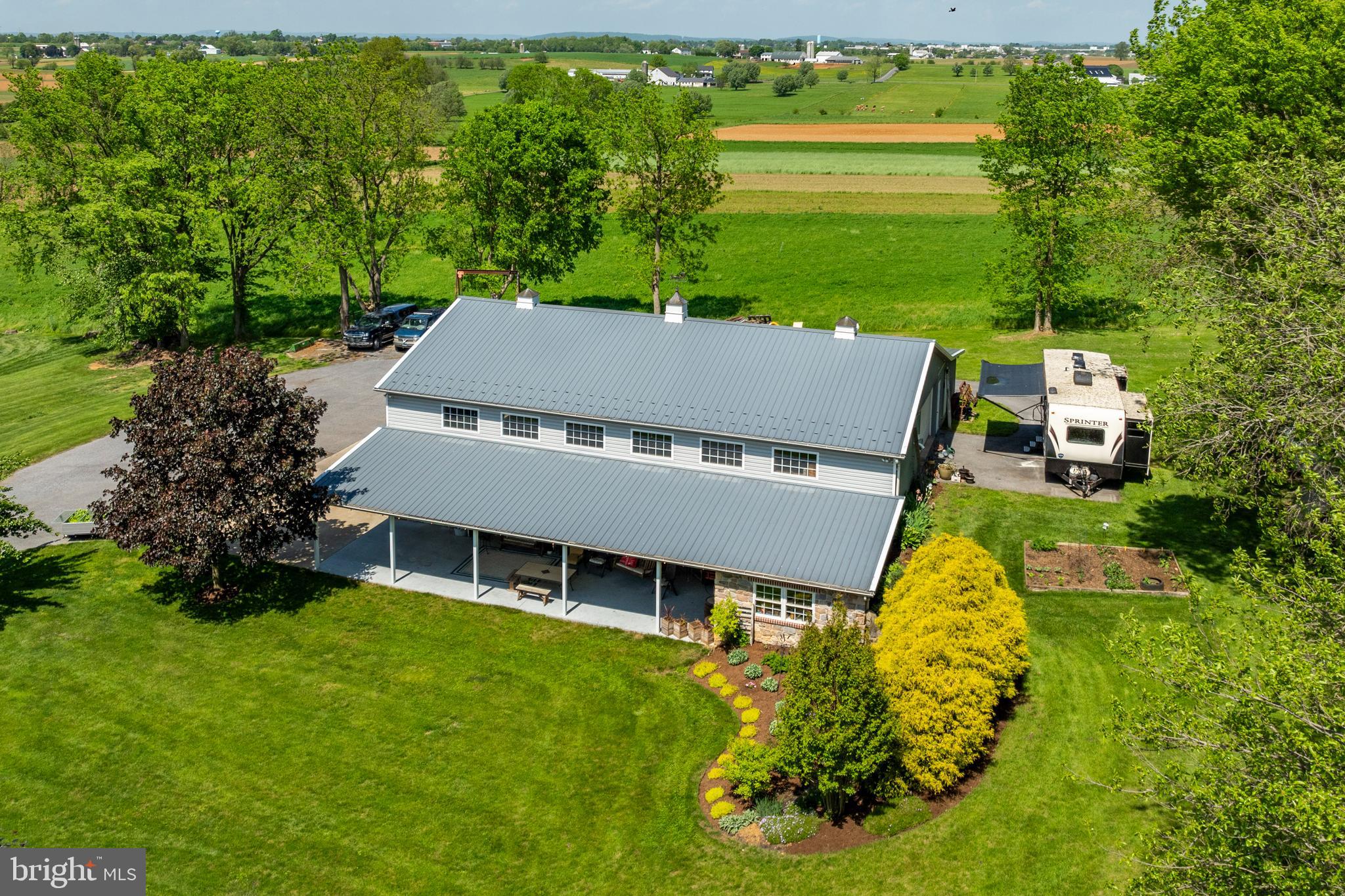 2363 Stumptown Road Lancaster, PA 17602 - Photo 10 of 91 Gallery Image 10