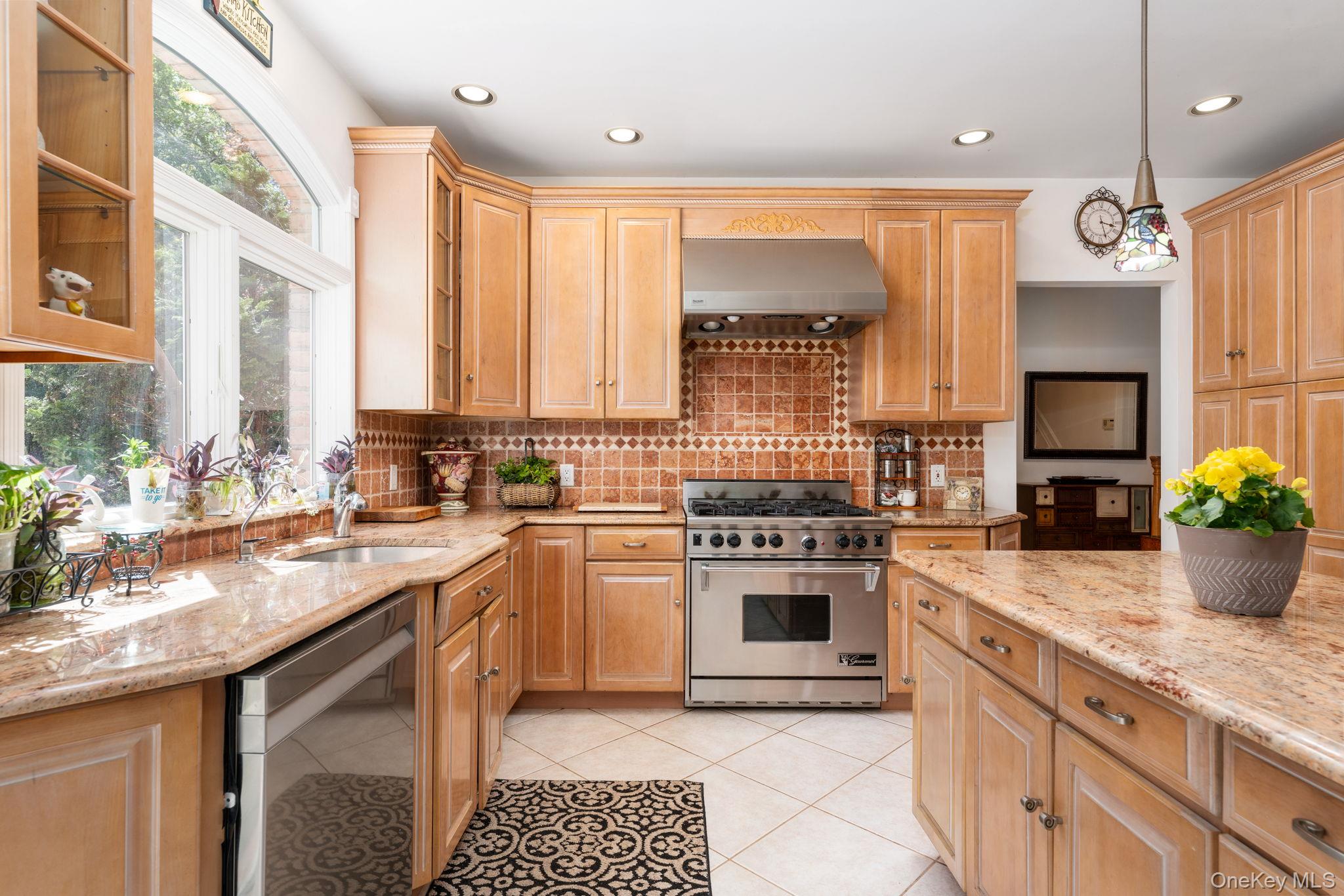 2 Spring Hill Road St. James, NY 11780 - Photo 15 of 47