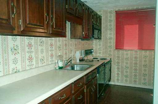 113 Fairfax Road Forest Hills, PA 15221 - Photo 4 of 8 Other.