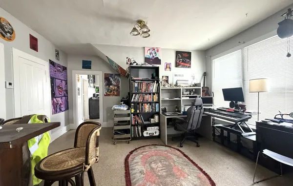 $200,000 | 511 East Jackson Street, Bloomington, IL 61701