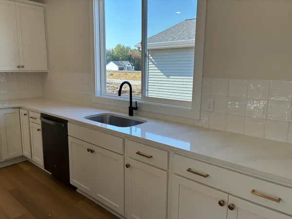 $332,500 | 6114 Stahl Dr Spring Lake, Unit 16, Fruitport, MI 49415