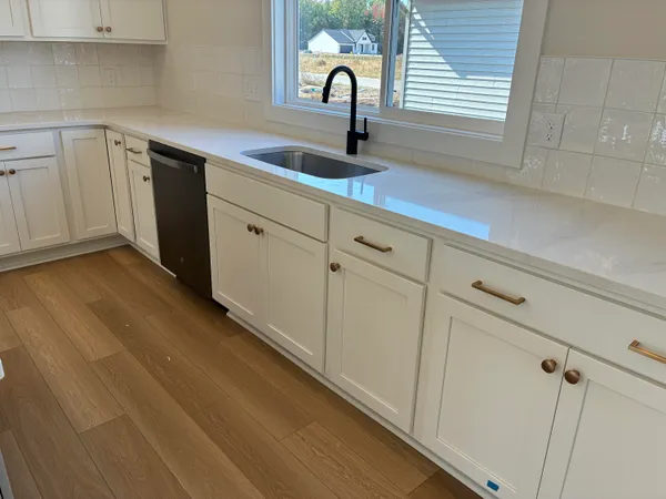 $332,500 | 6114 Stahl Dr Spring Lake, Unit 16, Fruitport, MI 49415