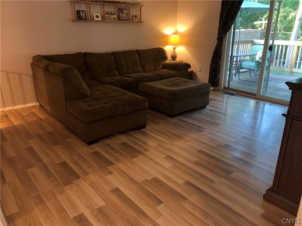 4196 Burningtree Road Clay, NY 13090 - Photo 2 of 17 Living Room