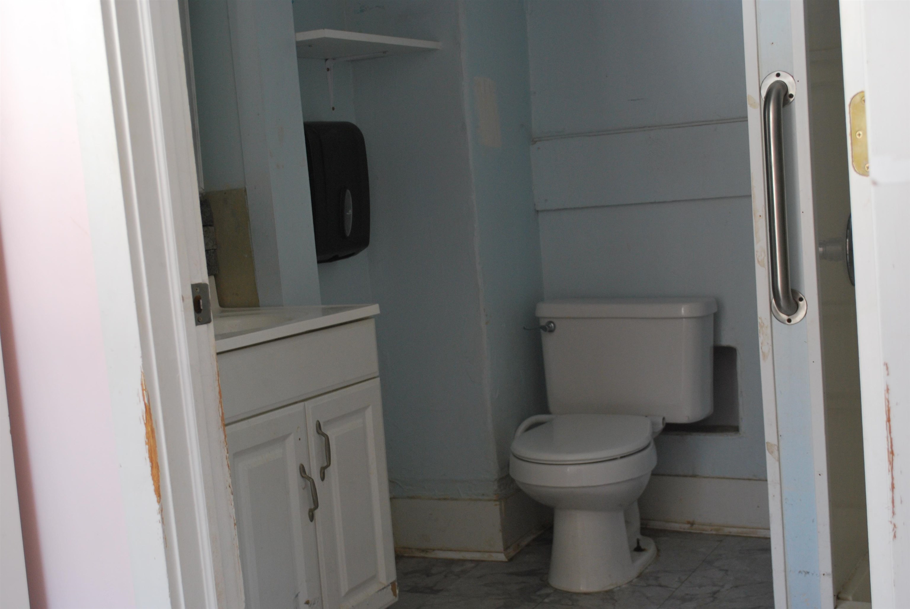 129 West Street Proctor, VT 05765 - Photo 5 of 21 Gallery Image 5