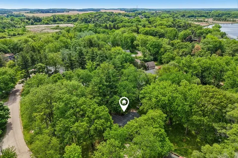 $499,000 | N4375 Poplar Avenue, Cambridge, WI 53523