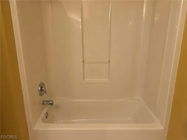 $1,950 | 1915 Southwest 13th Street, Cape Coral, FL 33991