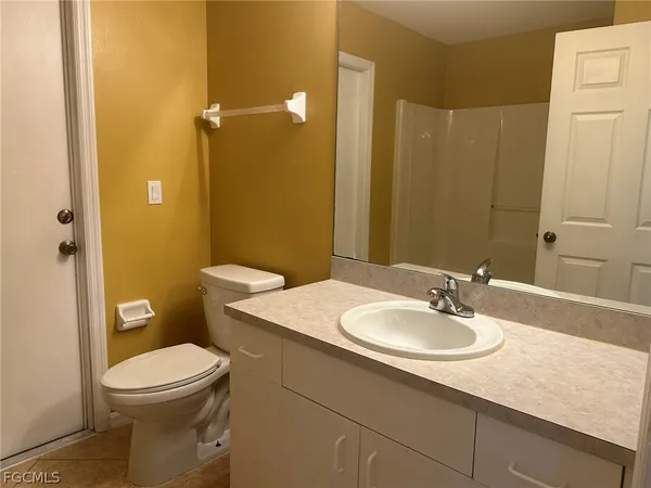 $1,950 | 1915 Southwest 13th Street, Cape Coral, FL 33991