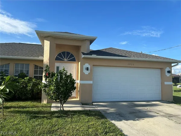 $1,950 | 1915 Southwest 13th Street, Cape Coral, FL 33991