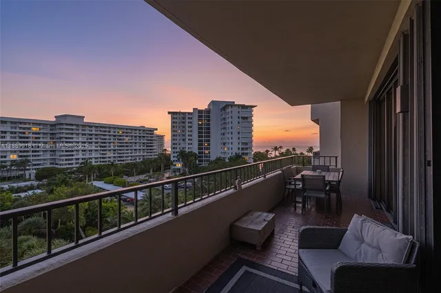 $1,450,000 | 251 Crandon Boulevard, Unit 625, Key Biscayne, FL 33149