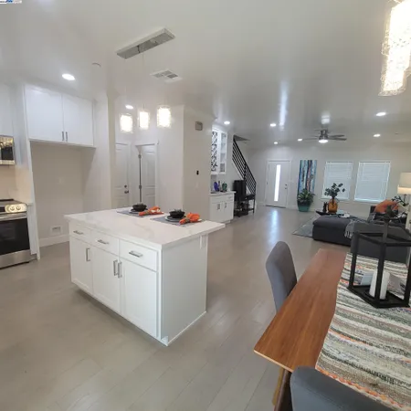 $2,595 | 2627 Beaumont Street, Sacramento, CA 95815