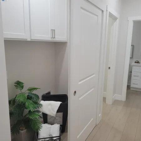 $2,595 | 2627 Beaumont Street, Sacramento, CA 95815