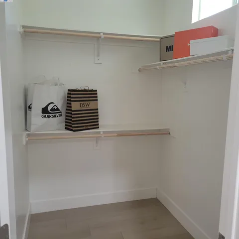 $2,595 | 2627 Beaumont Street, Sacramento, CA 95815