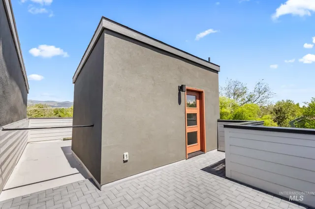 $1,950,000 | 2935-2947 West Jordan Street, Boise, ID 83702