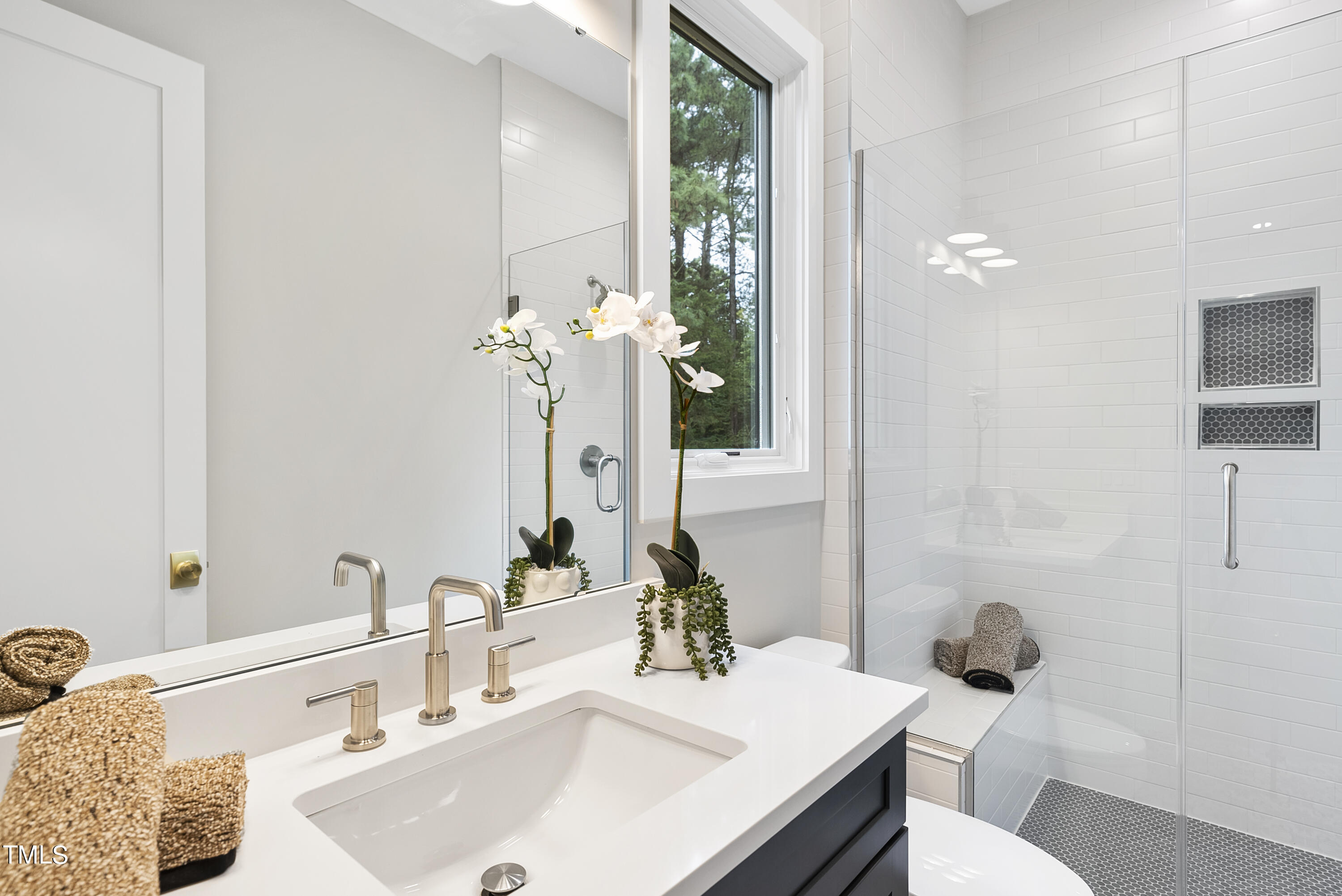 1137 Ivy Lane Raleigh, NC 27609 - Photo 22 of 49 DSC00270