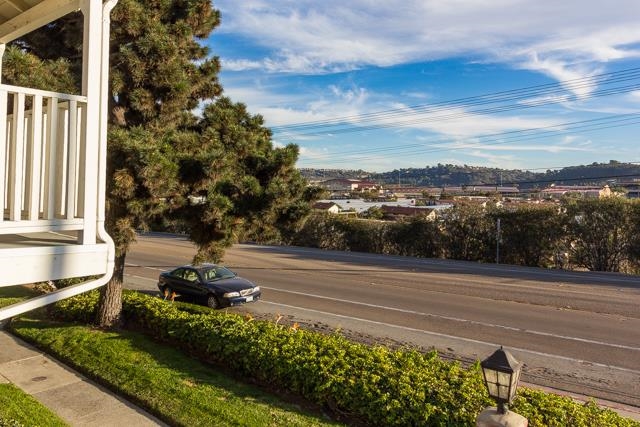 859 Del Mar Downs Road, Unit A Solana Beach, CA 92075 - Photo 4 of 20