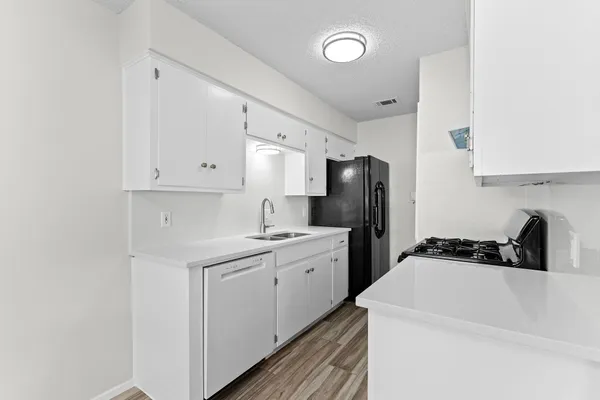 $1,550 | 10807 Lambert Circle, Unit A, Austin, TX 78758